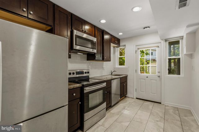 5036 EASTERN AVE NE, Washington, DC 20017