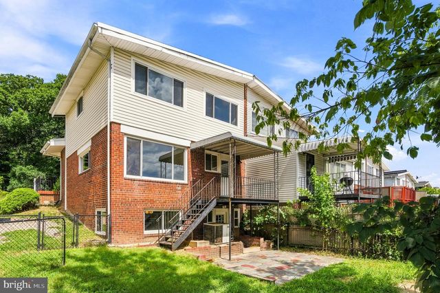 5036 EASTERN AVE NE, Washington, DC 20017