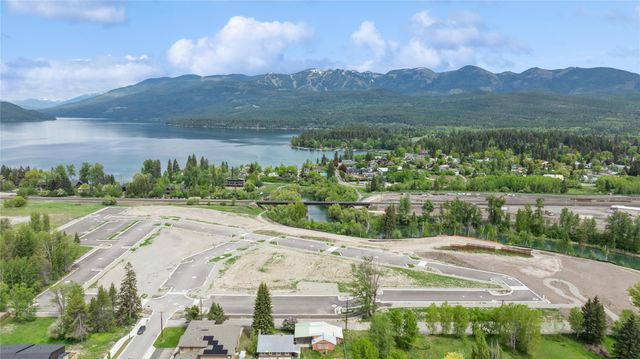 95 Karrow Avenue, Whitefish, MT 59937