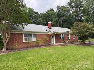 180 Tower Road, Troy, NC 27371