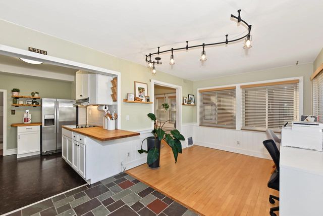 130 S James STREET, Waukesha, WI 53186