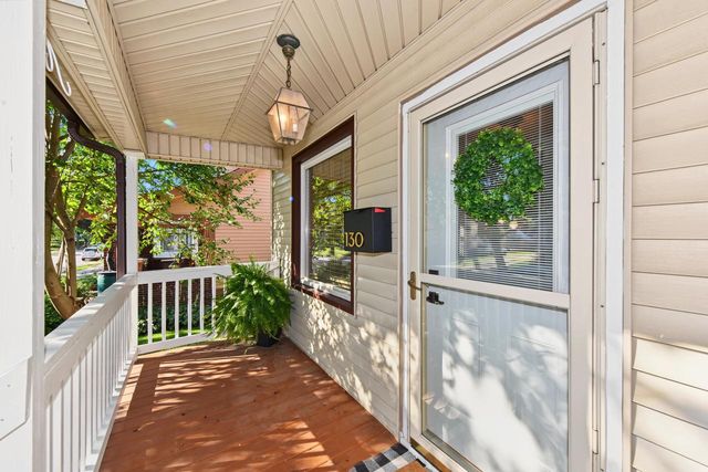 130 S James STREET, Waukesha, WI 53186