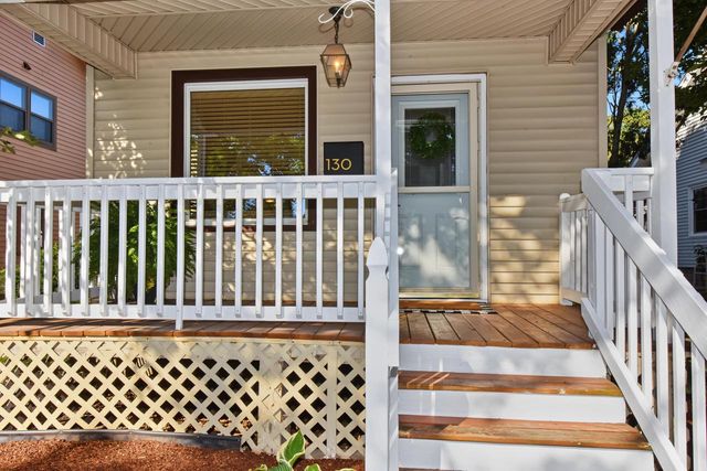 130 S James STREET, Waukesha, WI 53186