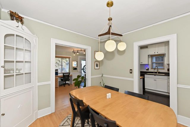 130 S James STREET, Waukesha, WI 53186