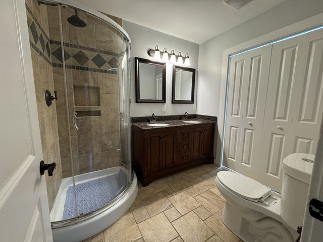 1300 Greenwood Ave, Nashville, TN 37206