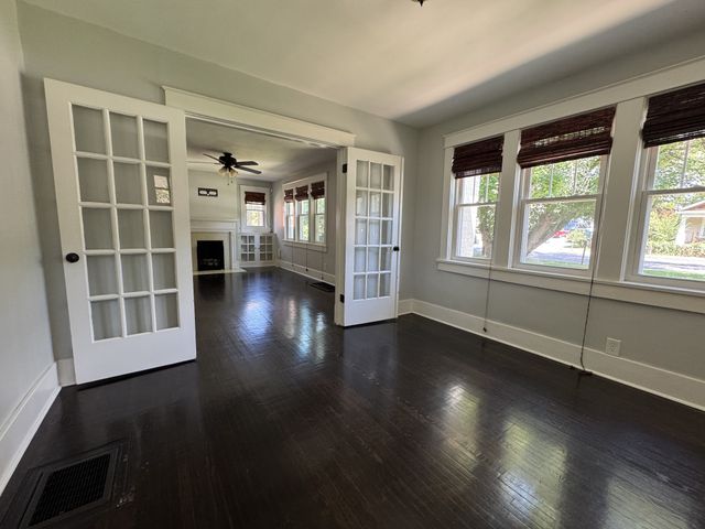 1300 Greenwood Ave, Nashville, TN 37206