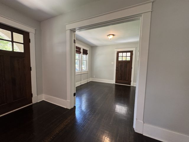 1300 Greenwood Ave, Nashville, TN 37206