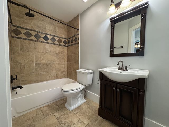 1300 Greenwood Ave, Nashville, TN 37206