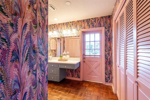 10114 HAMPTON PLACE, Tampa, FL 33618