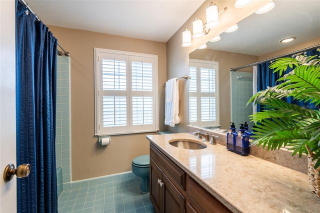 10114 HAMPTON PLACE, Tampa, FL 33618