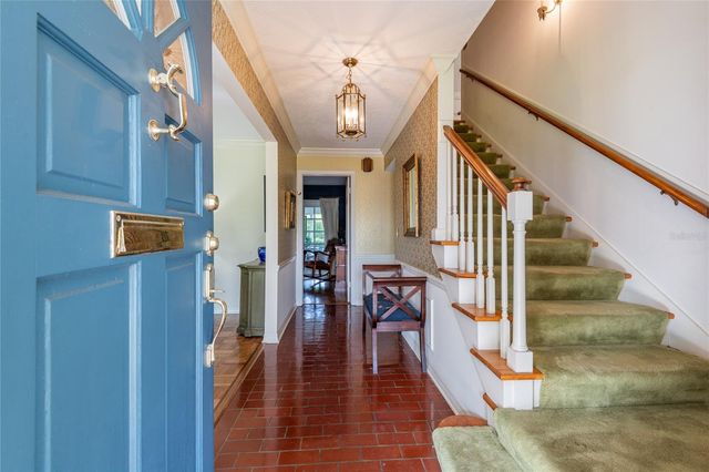 10114 HAMPTON PLACE, Tampa, FL 33618