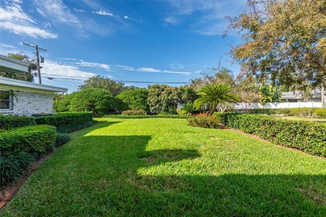 10114 HAMPTON PLACE, Tampa, FL 33618