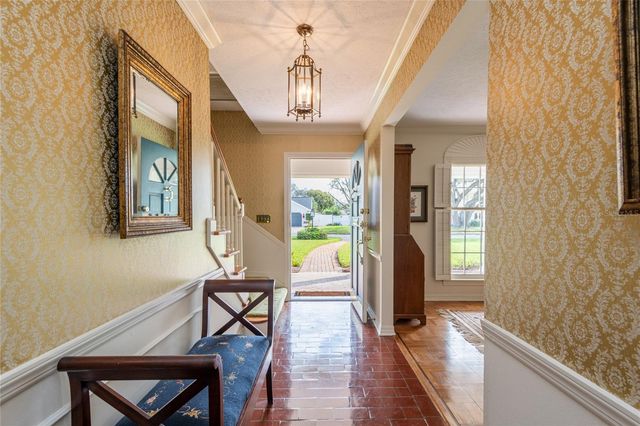 10114 HAMPTON PLACE, Tampa, FL 33618