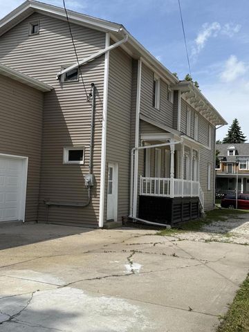 120 E 2nd STREET, Fond Du Lac, WI 54935