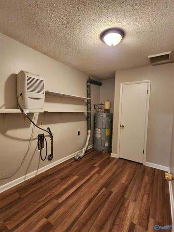 2715 Barcody Road, Huntsville, AL 35801