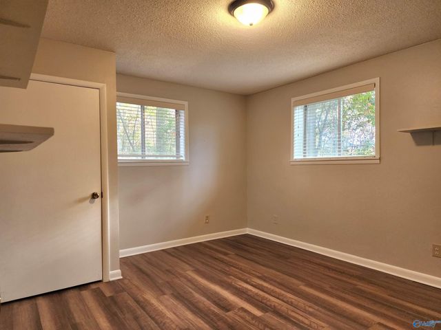 2715 Barcody Road, Huntsville, AL 35801