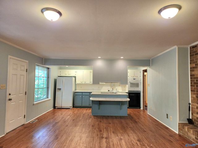 2715 Barcody Road, Huntsville, AL 35801