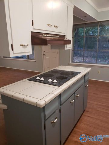 2715 Barcody Road, Huntsville, AL 35801