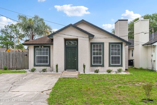92 W 13TH Street, Atlantic Beach, FL 32233