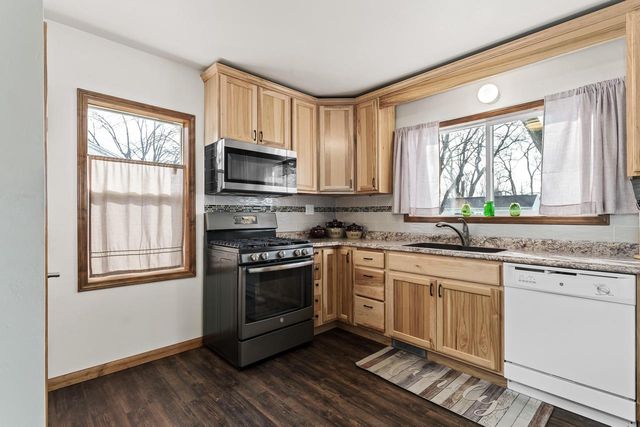 241 Weis AVENUE, Fond Du Lac, WI 54935