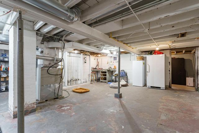 241 Weis AVENUE, Fond Du Lac, WI 54935