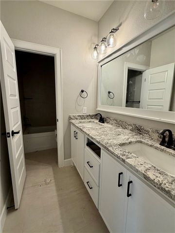 1802 Goldthorp Street, Pea Ridge, AR 72751