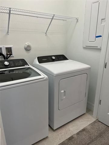 6121 Rancho Ln, Green Acres, FL 33415