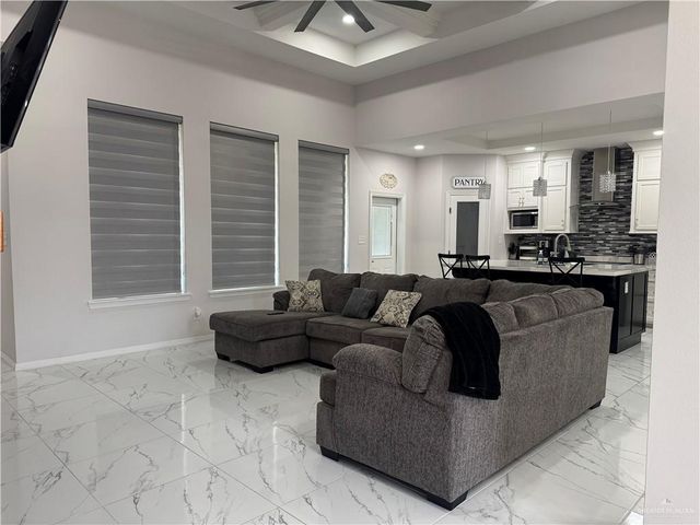 1602 Tierra Encantada, Weslaco, TX 78596