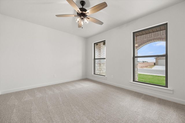 12005 Kewanee Avenue, Lubbock, TX 79424