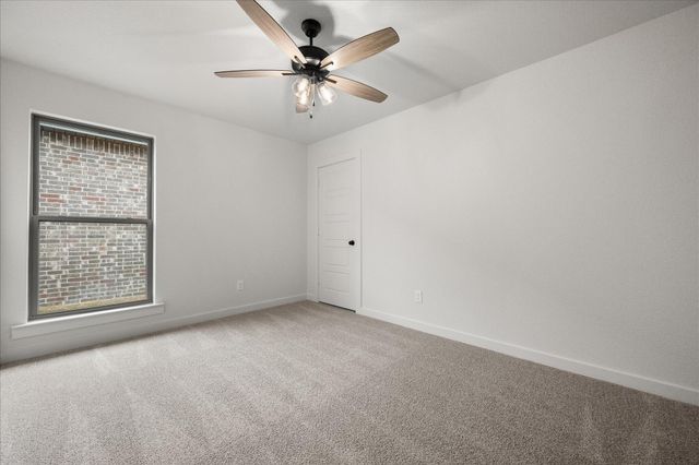 12005 Kewanee Avenue, Lubbock, TX 79424