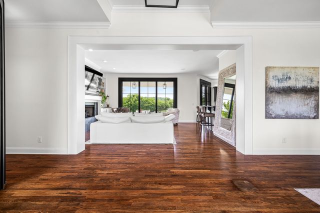 108 Nestledown Xing, Bell Buckle, TN 37020