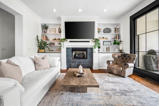 108 Nestledown Xing, Bell Buckle, TN 37020