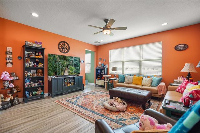 2506 VOLUNTEER AVENUE, Kissimmee, FL 34744