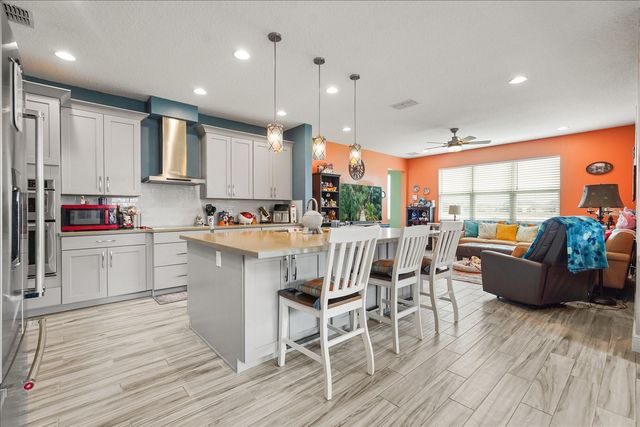 2506 VOLUNTEER AVENUE, Kissimmee, FL 34744