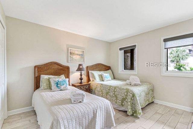 21 S Forest Beach Dr Apt 202, Hilton Head Island, SC 29928