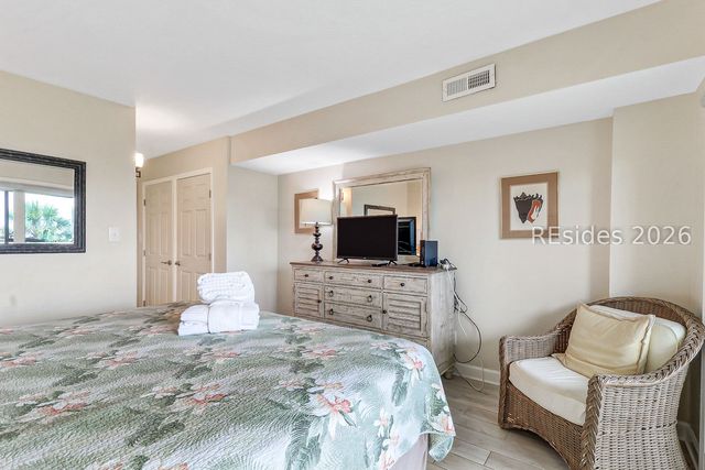 21 S Forest Beach Dr Apt 202, Hilton Head Island, SC 29928