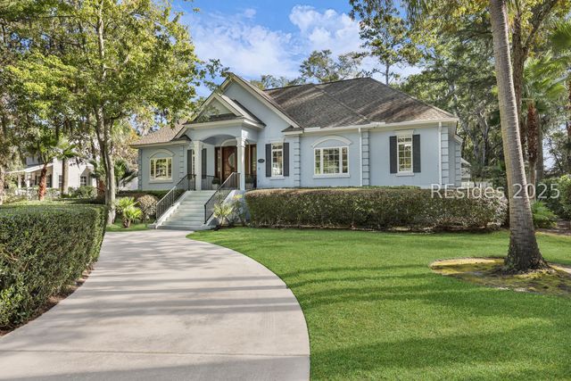 8 Fantail Ln, Hilton Head Island, SC 29926