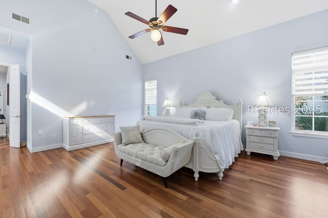 8 Fantail Ln, Hilton Head Island, SC 29926