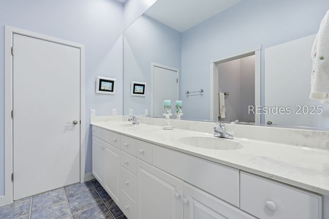 8 Fantail Ln, Hilton Head Island, SC 29926