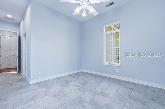 8 Fantail Ln, Hilton Head Island, SC 29926