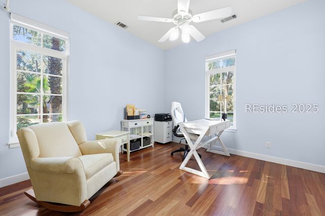 8 Fantail Ln, Hilton Head Island, SC 29926