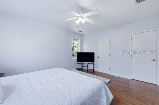 8 Fantail Ln, Hilton Head Island, SC 29926