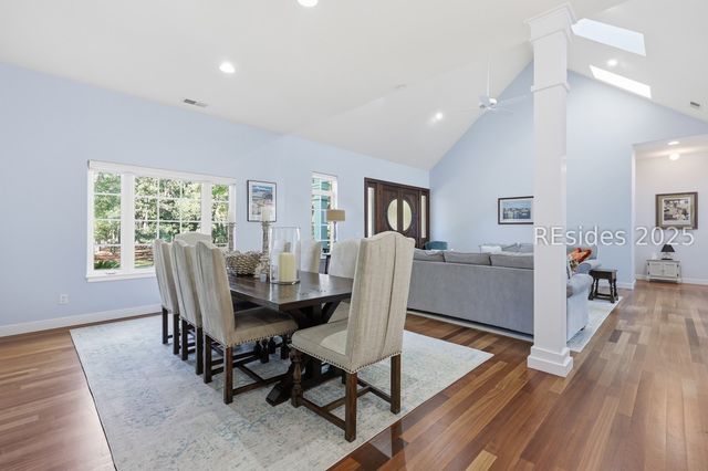 8 Fantail Ln, Hilton Head Island, SC 29926