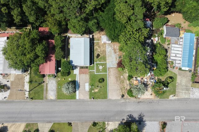 325 Buena Vista Drive, Lillian, AL 36549