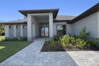 224 SE 13th TER, Cape Coral, FL 33990
