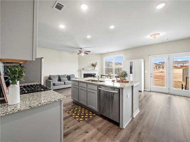 3635 Canyon Springs Drive, Oakwood, GA 30566