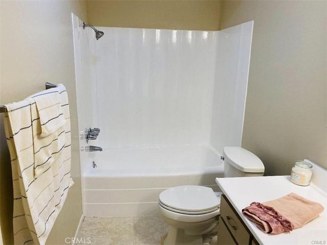448 N Bellflower Boulevard 319, Long Beach, CA 90814