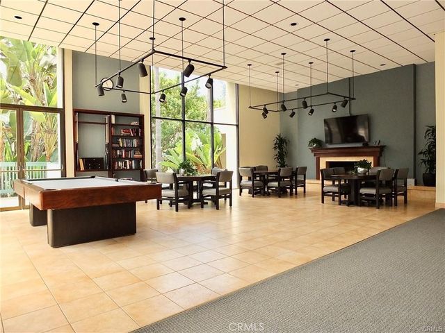 448 N Bellflower Boulevard 319, Long Beach, CA 90814