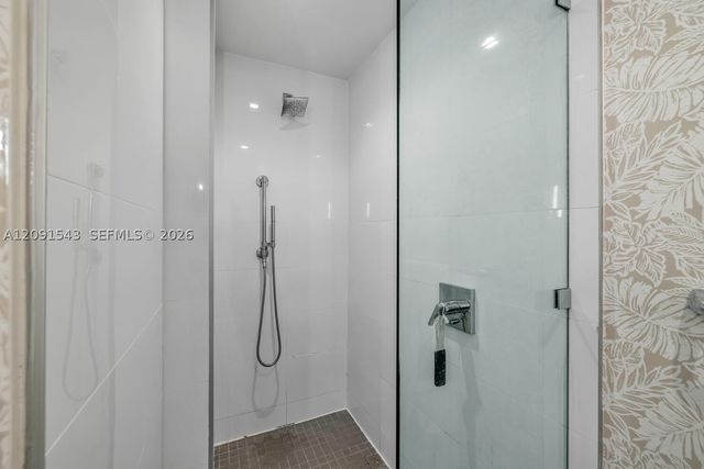 455 NE 39th St 103, Miami, FL 33137