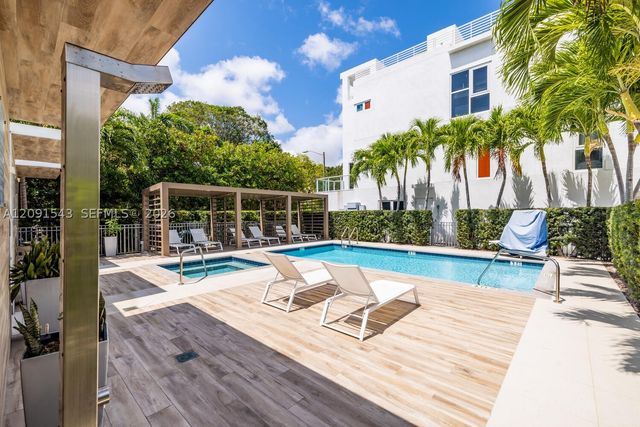 455 NE 39th St 103, Miami, FL 33137
